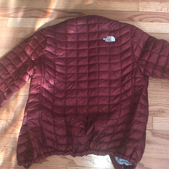 North Face rust down coat - Picture 2 of 2